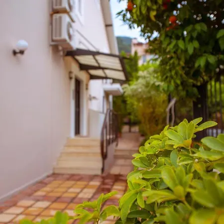 빌라 Luxury Marina House *